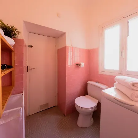 Apartamento Old Town- 4 Pers, Vieux Nice, Ac, Wifi *