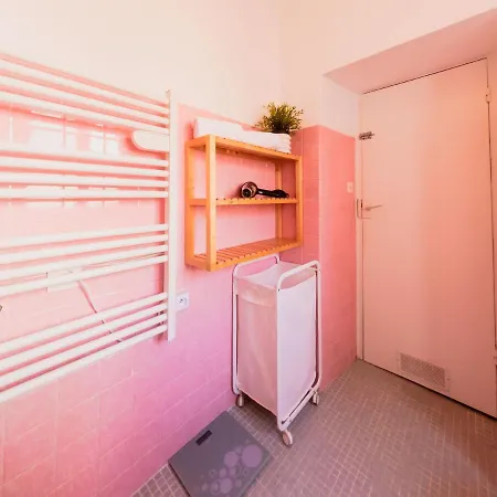 Apartment Old Town- 4 Pers, Vieux Nice, Ac, Wifi *